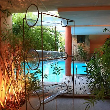 Le Senechal Ξενοδοχείο 4*