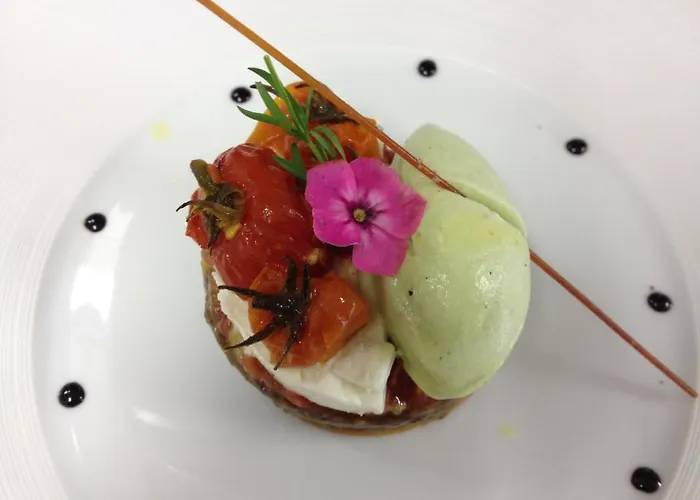 Ξενοδοχείο Le Senechal 4*