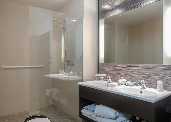 Ξενοδοχείο Le Senechal Sauveterre-de-Rouergue