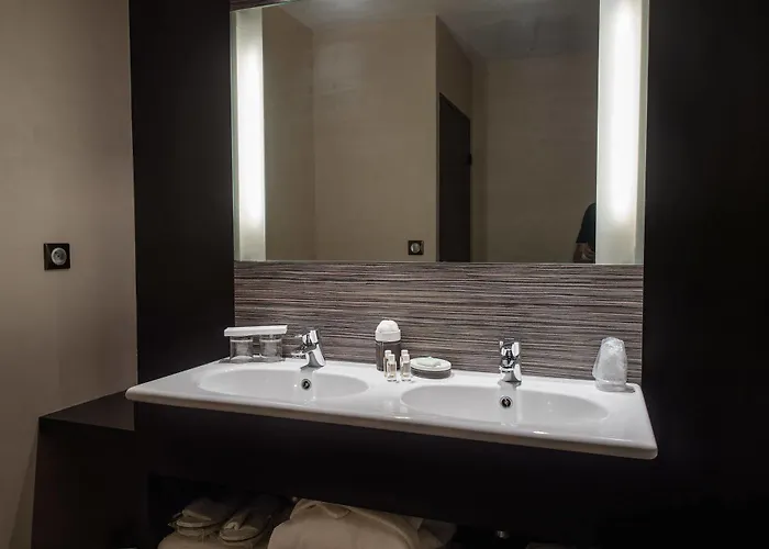 Le Senechal Sauveterre-de-Rouergue