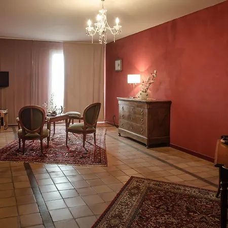 Le Senechal 4*