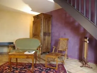 Le Senechal ホテル