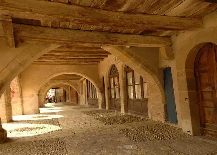 ホテル Le Senechal